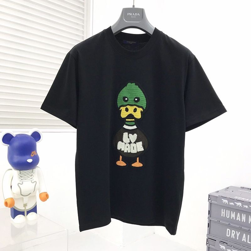 【​ルイヴィトン×NIGOコラボ】ダック クルーネック Tシャツ 偽物 vuf66543