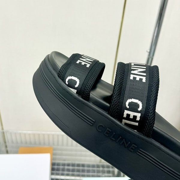 《大人気》セリーヌ ブロックスライド サンダル 偽物 Cep90682