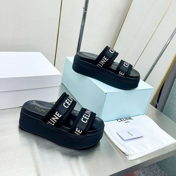 《大人気》セリーヌ ブロックスライド サンダル 偽物 Cep90682