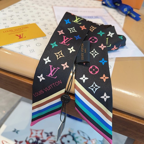 ＊村上隆コラボ【ルイヴィトン 偽物】LV×TM バンドー モノグラム BB スカーフ M96086