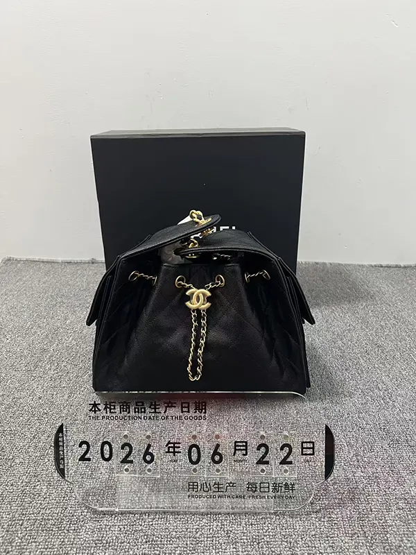 シャネル