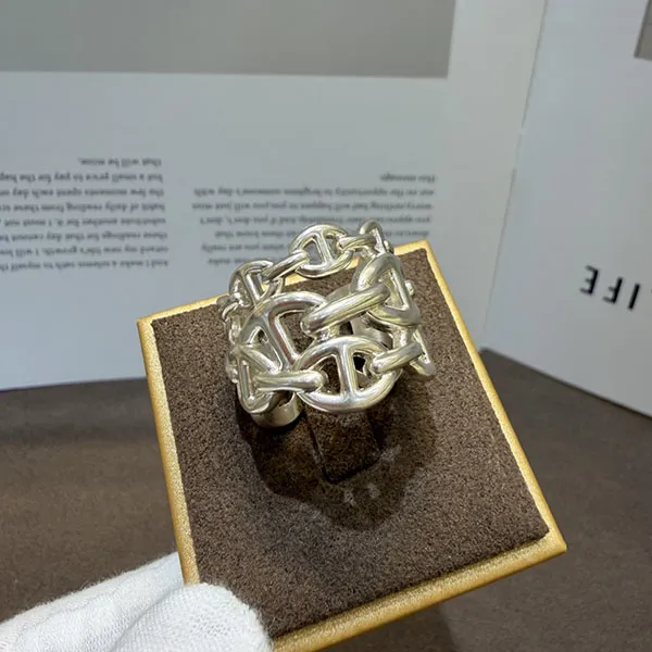 【職人手打ち・925シルバー鍛造】エルメス シェーヌダンクル アンシェネ リング スーパーコピー 指輪 3重 シルバー H109506B 049