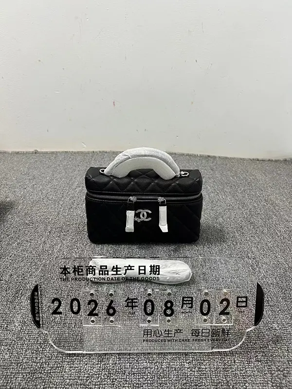 シャネル